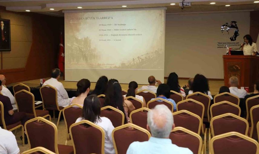 SANKO Üniversitesi'nde zafer bayramı kutlandı: Kadın kahramanlar vurgulandı
