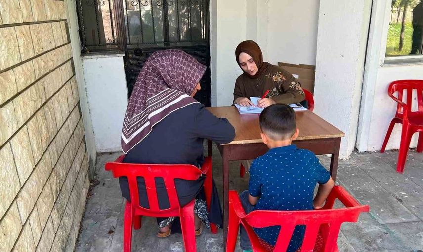 Erzincan'da sağlık ekipleri mahallede sağlık bilgilendirme hizmeti sundu