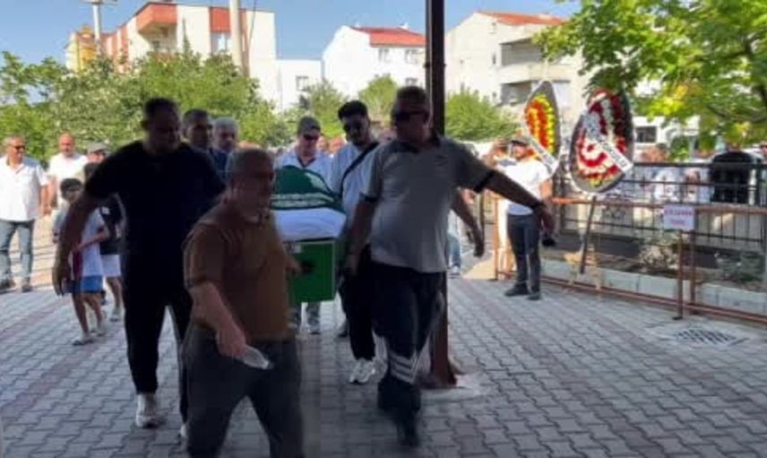 Böcek ilacından zehirlenerek hayatını kaybeden 9 yaşındaki Yusuf Talha'nın cenazesi defnedildi