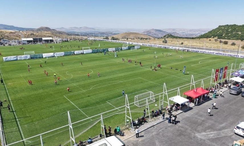 Erciyes Yüksek İrtifa Kamp Merkezi, 40 takımı yaz boyunca misafir etti