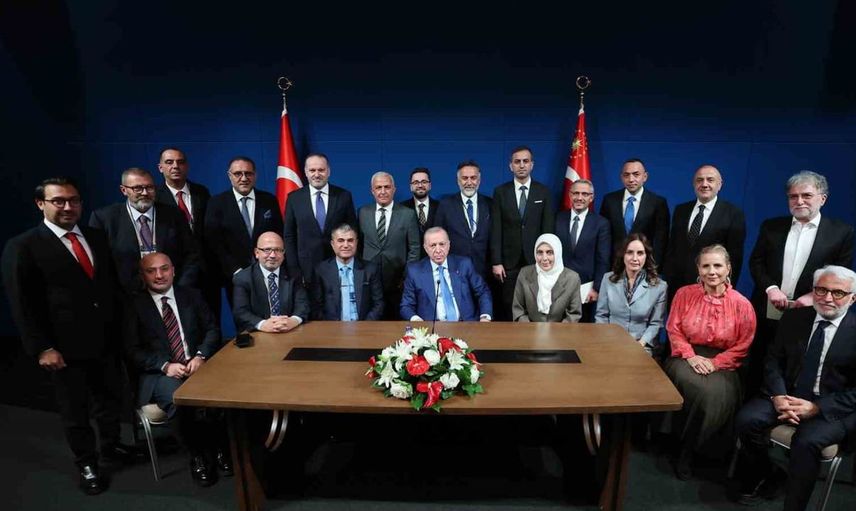 Cumhurbaşkanı Erdoğan, New York'ta basın mensuplarıyla bir araya geldi