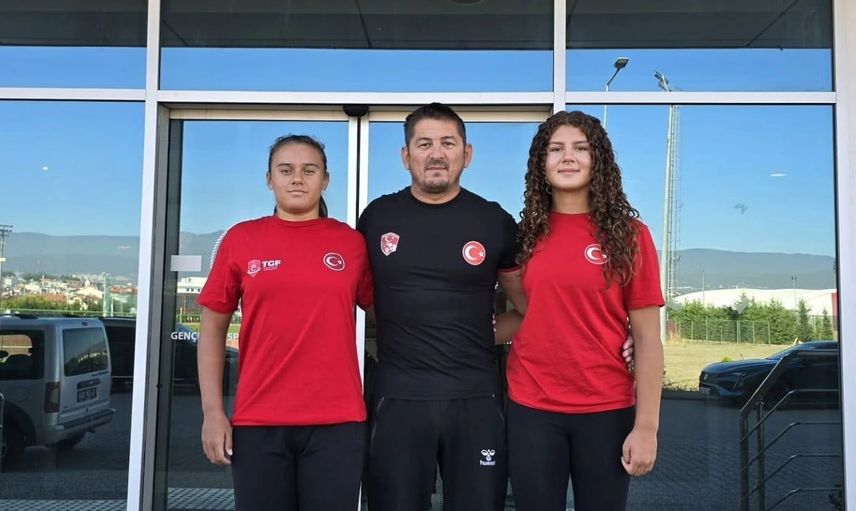 Bolulu genç güreşçiler, uluslararası arenada Türkiye'yi temsil edecek