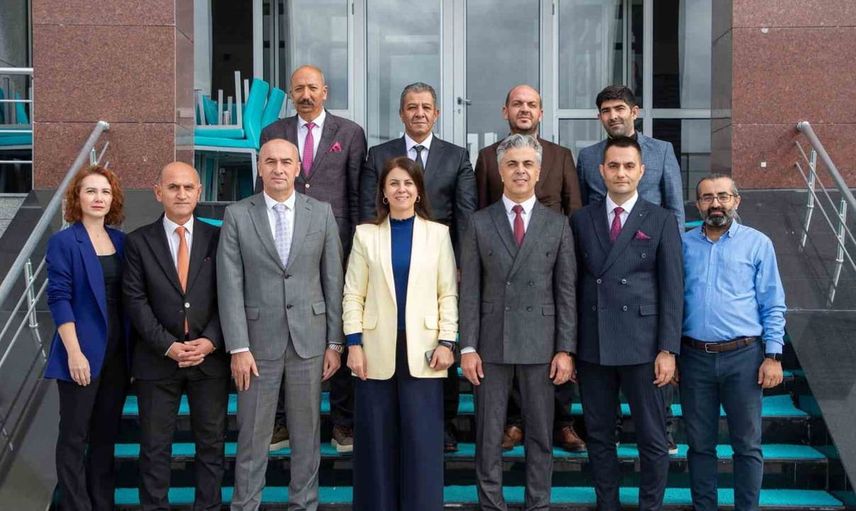 EBYÜ Yabancı Diller Yüksekokulu'nda müdürlük devir teslim töreni gerçekleşti