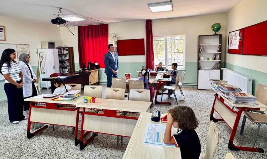 Bozdoğan kaymakamı sözen, eğitim kurumlarını ziyaret ederek öğrenci ve öğretmenlerle buluştu