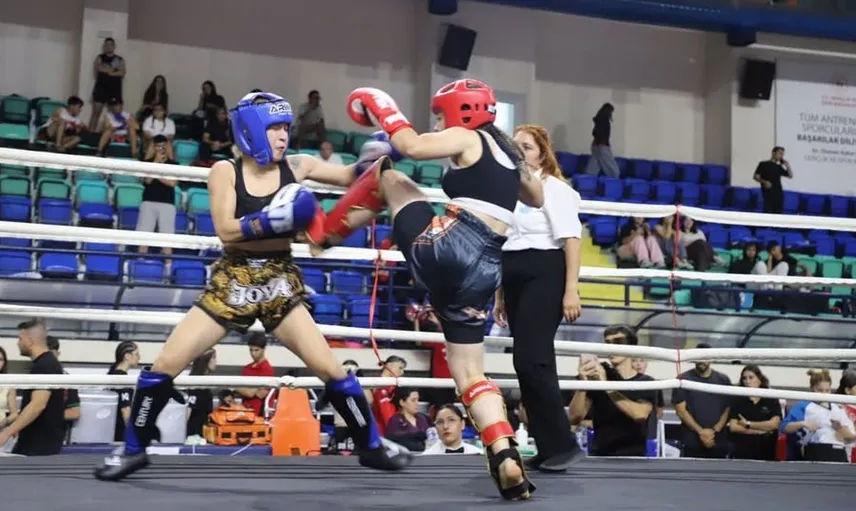 Spor ve tarih buluşması: Kütahya'da kick boks şöleni