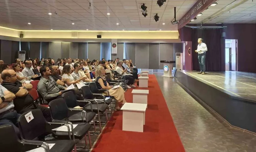GKV özel okullarında öğretmenlere eğitim semineri: Türkiye yüzyılı maarif modeli