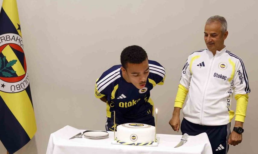 Fenerbahçe'den Rizespor maçı öncesi hazırlık: Mason Greenwood'a doğum günü kutlaması