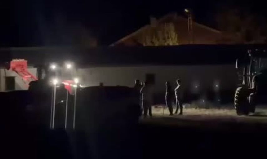Soğan yüklü tırdan uyuşturucu madde ele geçirildi