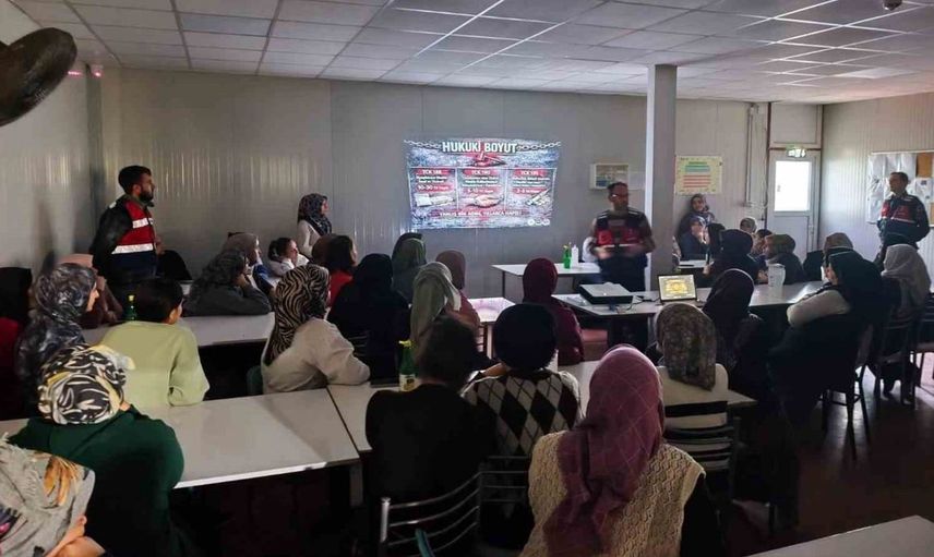 Afyonkarahisar'da uyuşturucu ile mücadele eğitimi: 113 vatandaşa bilgilendirme