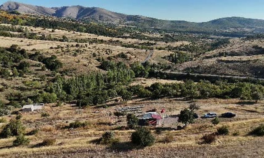 85 yaşındaki kadın arıcılıkla aile geleneğini sürdürüyor
