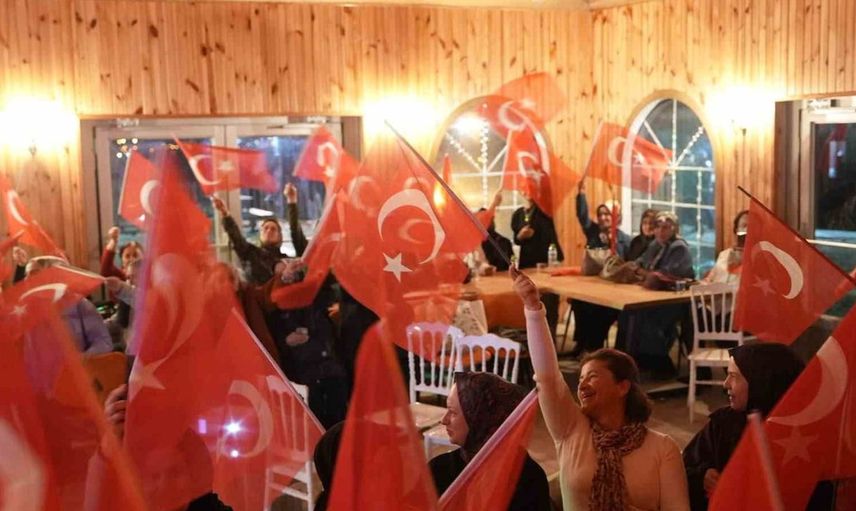 Düzce'de kadınlar Cumhuriyet coşkusunu fasıl ile kutladı