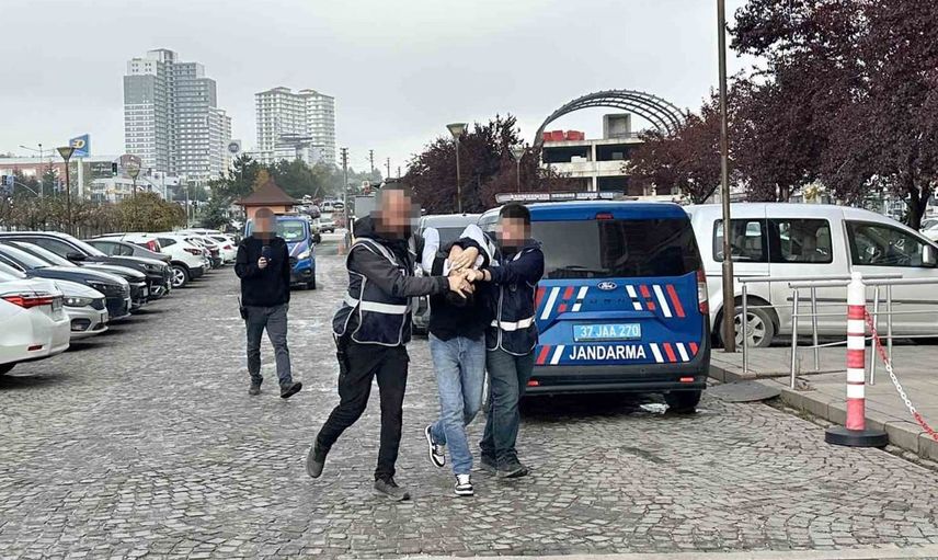 Kastamonu'da rastgele ateş açan şüpheli adliyeye sevk edildi