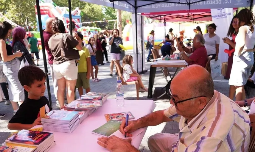 Denizli'de yeni eğitim yılına coşkulu başlangıç: Okula Merhaba Şenliği