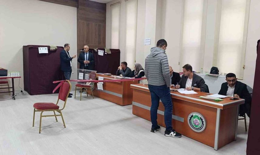 Afyonkarahisar ticaret borsası genel kurulunda başkanlık yarışı