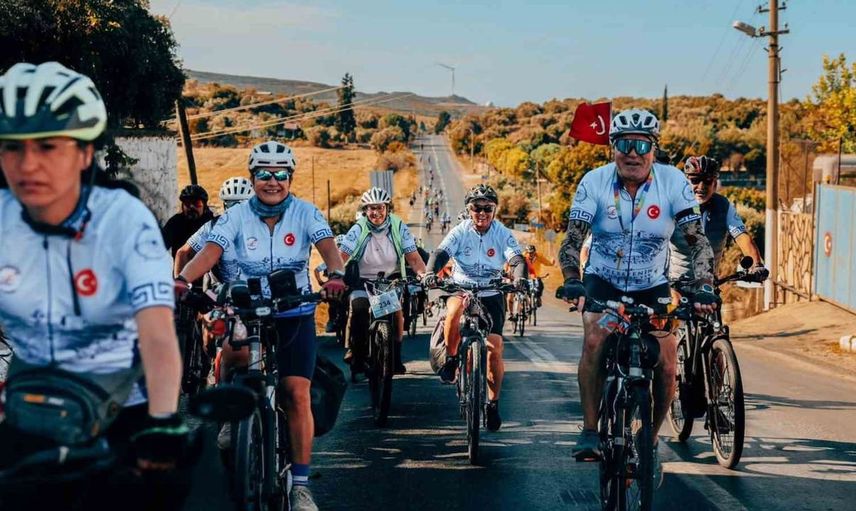 Didim bisiklet festivalinde toplumsal farkındalık rüzgarı esti