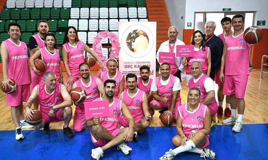 Bodrum'da kadın basketbol takımından sağlık çağrısı: Meme farkındalığı için dostluk maçı yapıldı