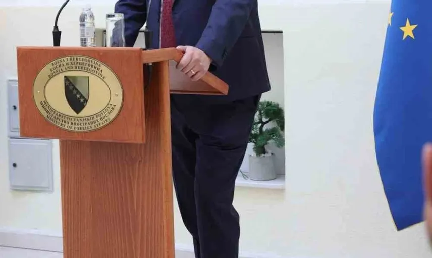 Bosna hersek, soykırım suçlusu için tepki olarak diplomatik ilişkileri donduruyor