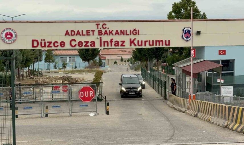 Düzce'de ortak denetimle suçlular yakalandı: 49 kişi gözaltına alındı