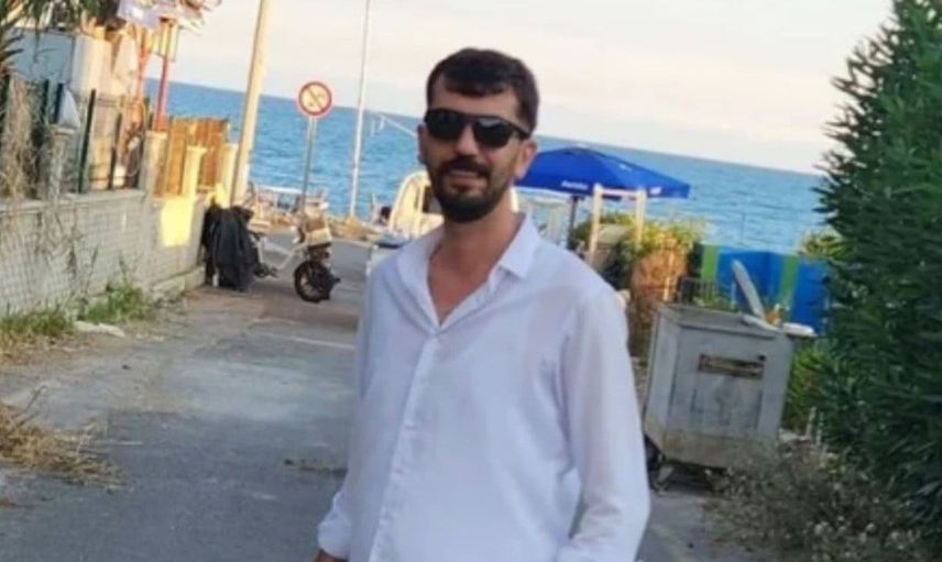Tarsus'ta motosiklet kazasında yaralanan genç yaşamını yitirdi