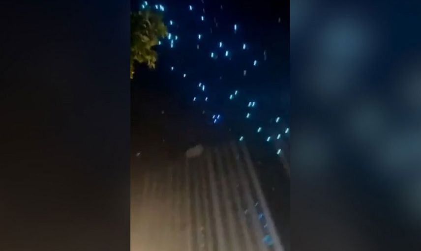 Facebook Çöktü, Çin'de İnsanların Üzerine Gökten İHA Yağdı!