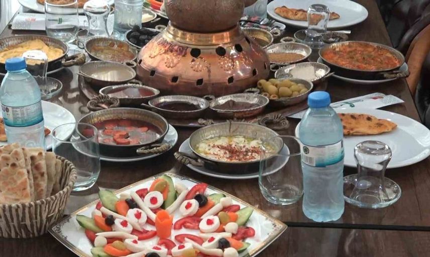 Kilis'te yöresel kahvaltı fiyatı bodrum'dan 1.200 lira daha ucuz