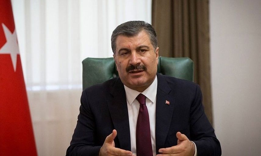 Fahrettin Koca’dan sosyal medyada gündem olan toplu aşı söylentilerine cevap: Toplu aşı da kapanma da yok