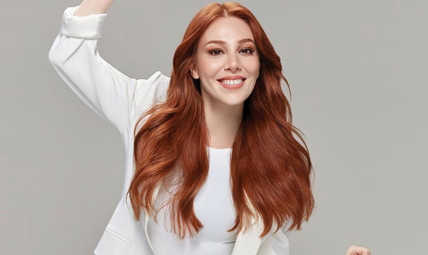 Fahriye Evcen İstenmeyen Gelin Gibi Oldu: Gökçe Bahadır’dan Sonra Şimdi de Elçin Sangu Ünlü Oyuncuyu Hedefine Aldı!