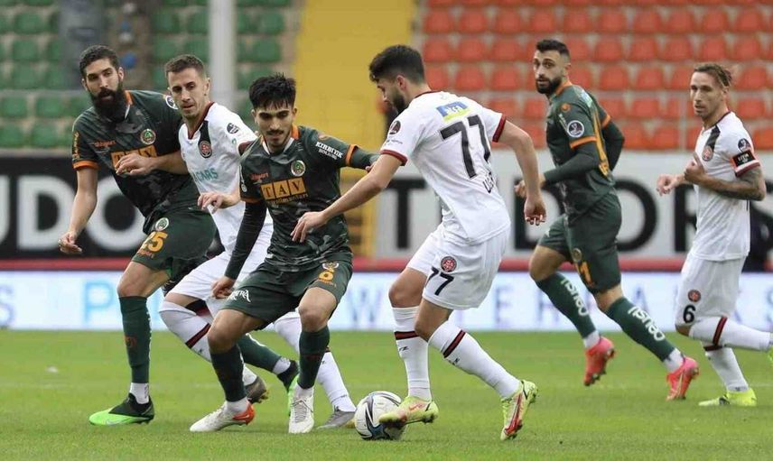 Fatih Karagümrük Alanyaspor maçını canlı izle Bein Sports 2 - Karagümrük Alanya maçı canlı yayın takip linki