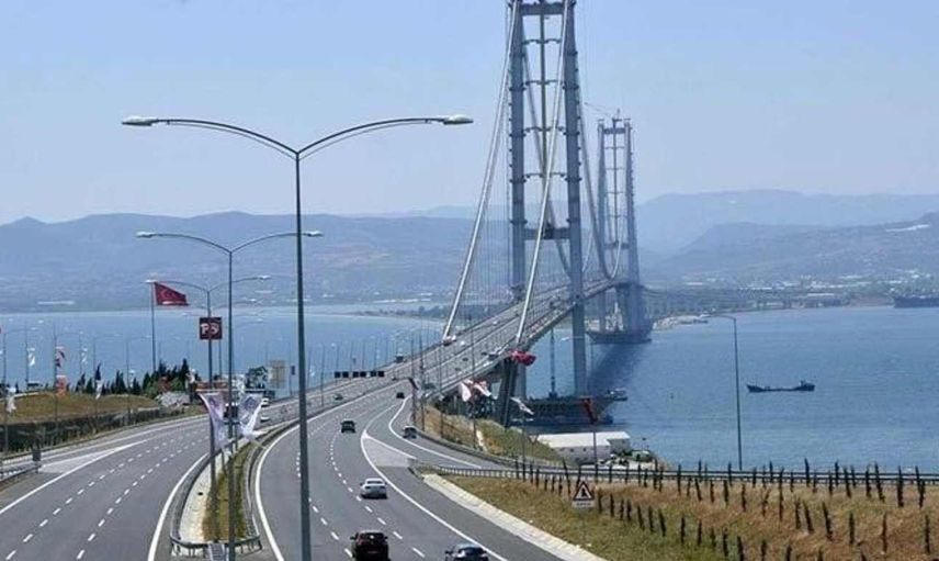 Fatih Sultan Mehmet Köprüsü ve 15 Temmuz Şehitler Köprüsü geçiş ücretleri ne kadar? Otoyol geçiş ücretleri
