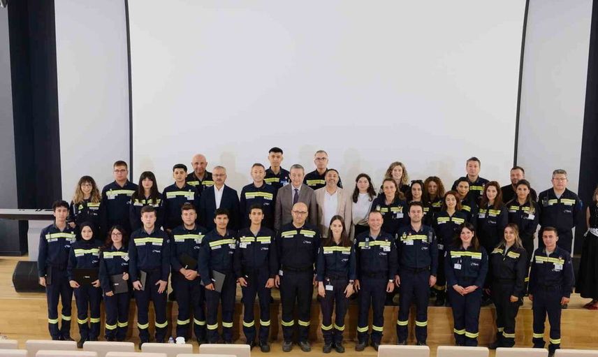 Tüpraş'tan meslek yüksekokulu öğrencilerine staj imkanı: Enerji sektörünü tanıyorlar