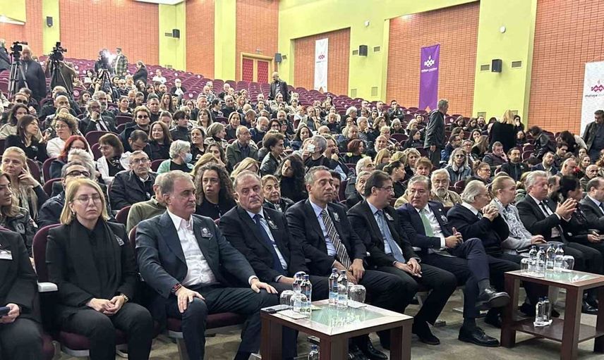 Felsefe ve insan hakları savunucusu prof. dr. ioanna kuçuradi son yolculuğuna uğurlandı