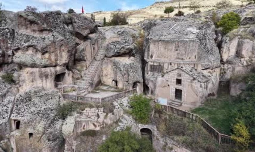Güzelyurt: Düğün fotoğraflarının yeni gözdesi