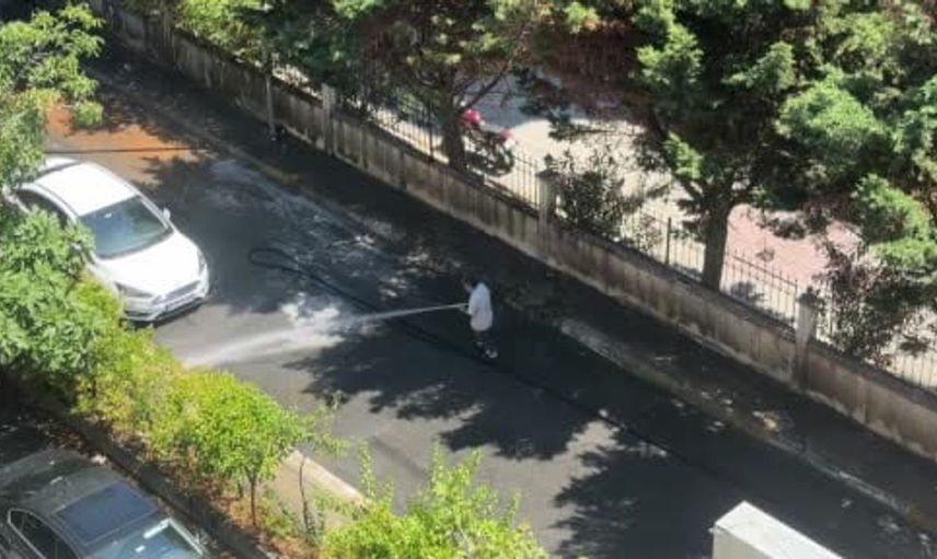 Beylikdüzü'nde yağmur sonrası temizlik çalışmaları yapıldı