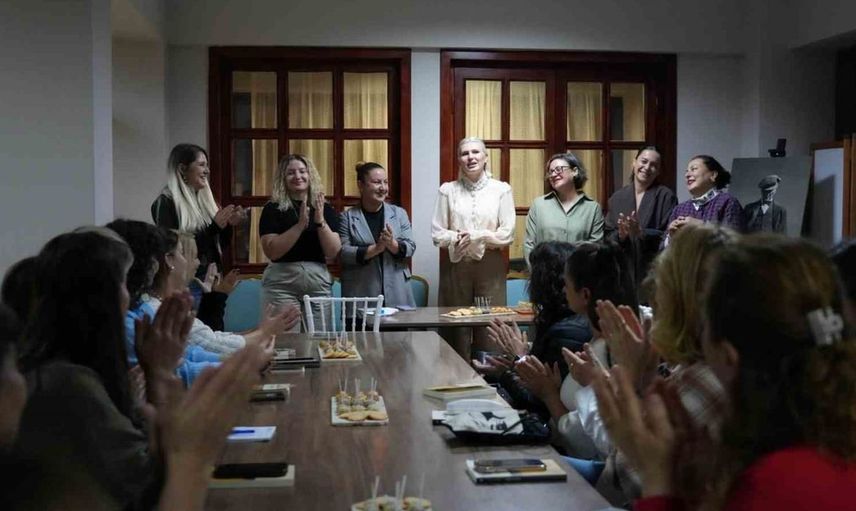 Bilecik'te üretici kadınların kitap buluşmasında başkan Subaşı'nın mesajı