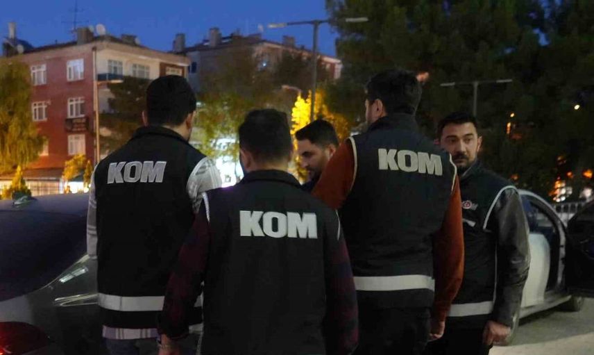 Kırıkkale’de rüşvet soruşturmasında polis ve adliye personeli tutuklandı