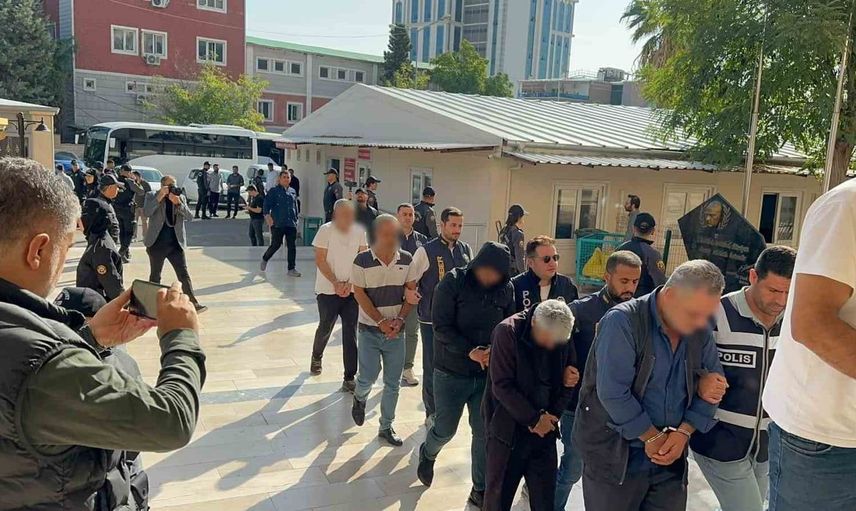 Şanlıurfa'da yasa dışı bahis operasyonu: 20 kişi tutuklandı