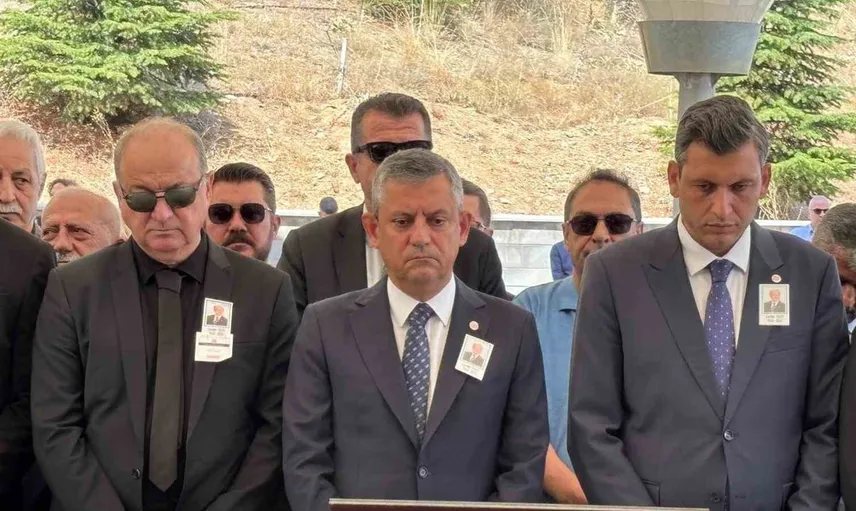 Eski CHP milletvekili Mehmet Cevdet Selvi, son yolculuğuna uğurlandı