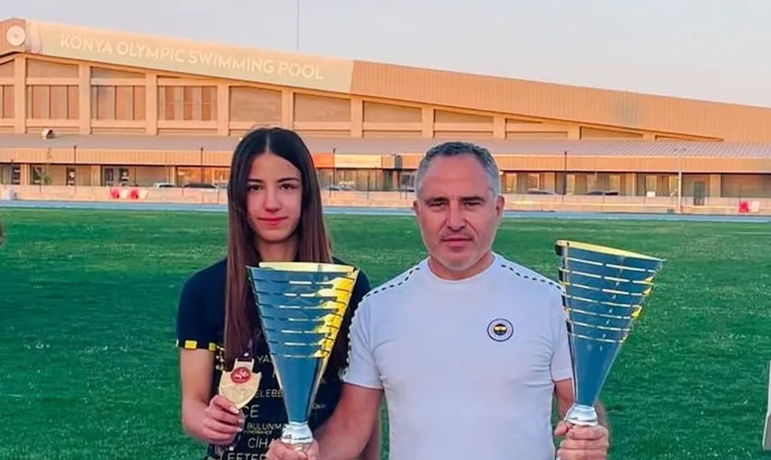Zülal Gültepe'nin tarihi başarısı: Türk atletizm tarihine adını yazdırdı
