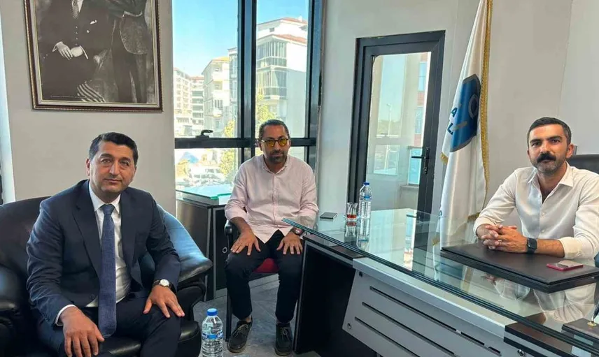 Mahmut Boyraz, inşaat mühendisleriyle buluşarak sektör sorunlarını dinledi