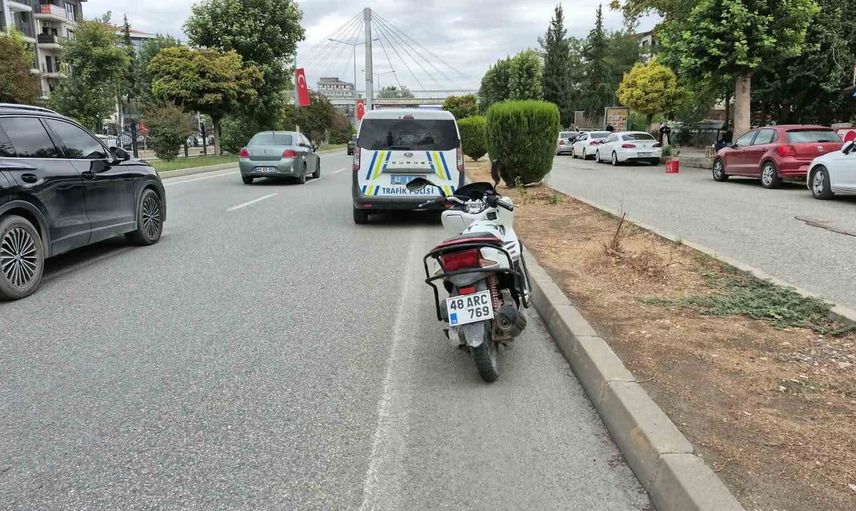 Adıyaman'da motosiklet kazasında 2 kişi yaralandı