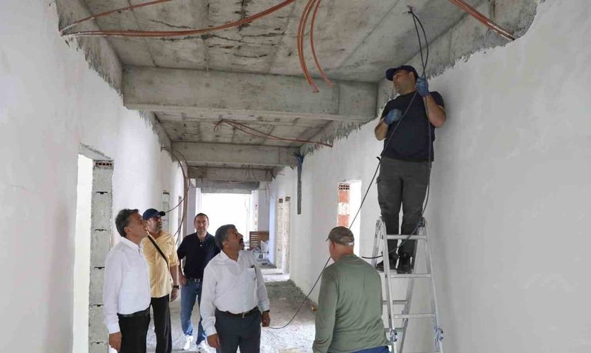 Ağrı İl Milli Eğitim Müdürü Çakan, yeni eğitim öğretim yılı hazırlıklarını sürdürüyor