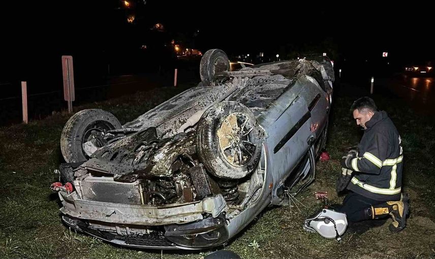 Zonguldak'ta otomobil takla attı: iki kişi yaralandı