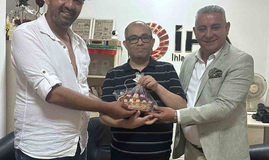 Kırşehir beyazay derneği’nden gazetecilere ziyaret