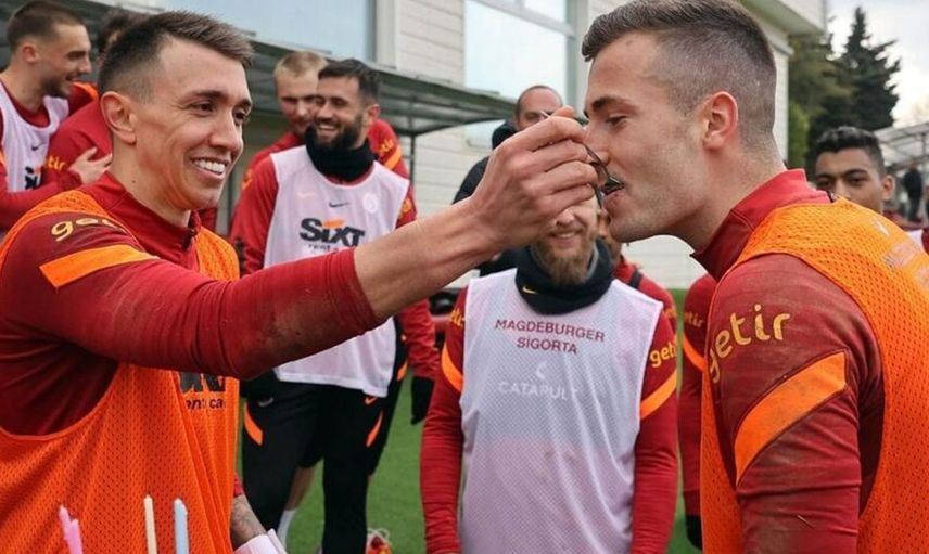 Fenerbahçe ile Galatasaray arasındaki derbide kaleye Fernando Muslera'nın geçmesi bekleniyor!