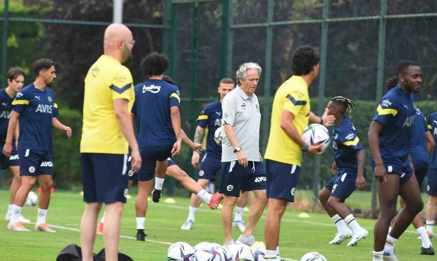 Fenerbahçe KF Tirana şifresiz canlı maç izle - FB Tirana hazırlık maçı canlı izle