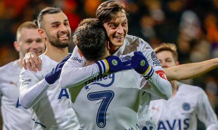 Fenerbahçe, Konyaspor'u yenerse Süper Lig'de üst sıralardaki takımları yenemiyor istatistiğine son verecek!