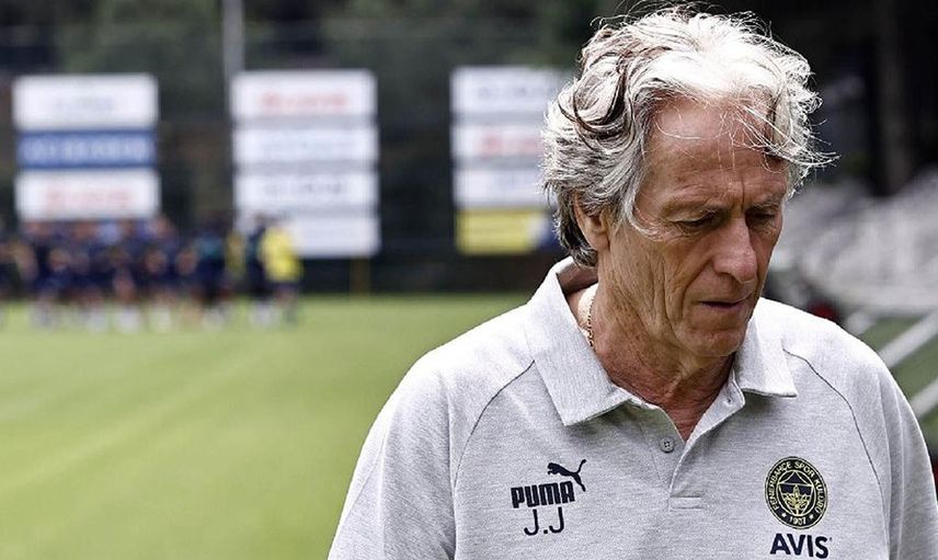 Fenerbahçe teknik direktörü Jorge Jesus takımın çok kolay top kaybı yapmasından rahatsız oldu!