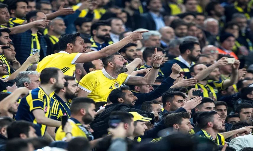 Fenerbahçe yönetiminden sert tepki: "Oyuncularımız nefsi müdafaa hakkını kullandı!"