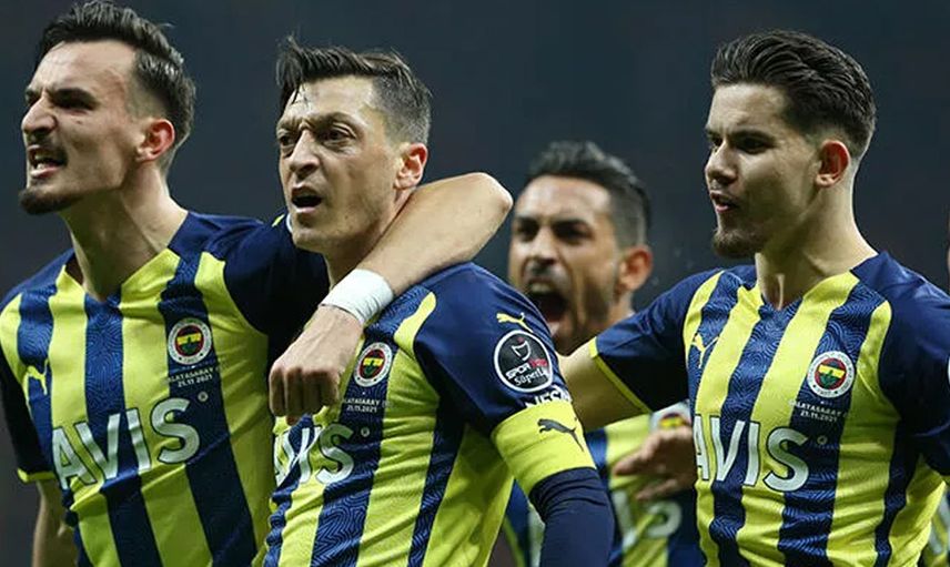Fenerbahçe'de Ferdi Kadıoğlu Dikkatleri Üzerine Çekti!