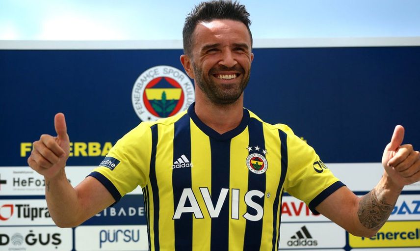 Fenerbahçe'de Gökhan Gönül Depremi! Sözleşmesi Yenilenmeyecek